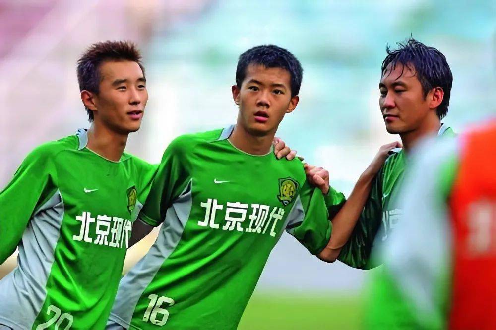 绿城对阵恒大：势均力敌，谁能脱颖而出？的简单介绍